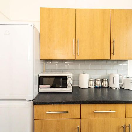Room In Anfield 리버풀 외부 사진